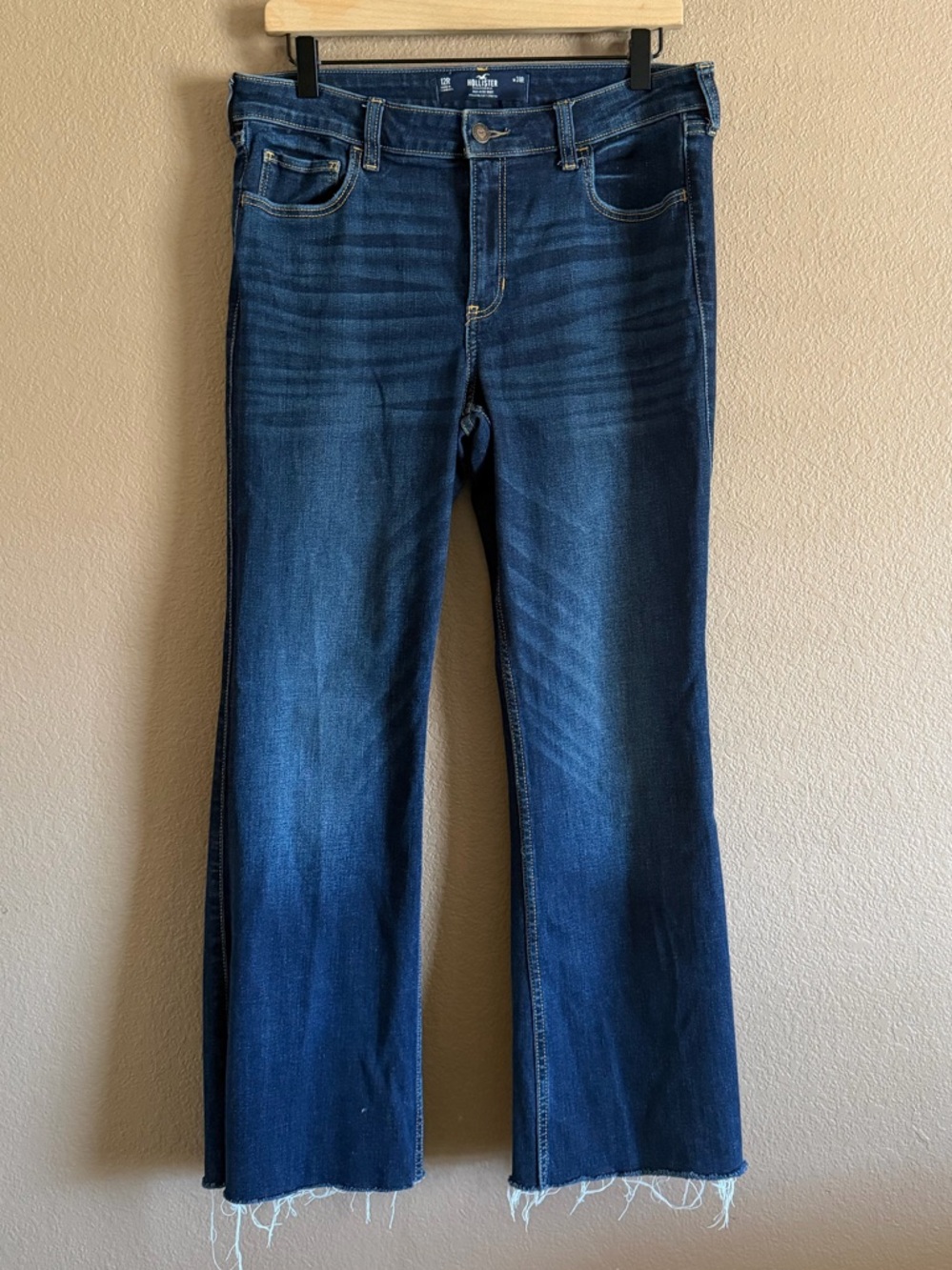 Hollister Dark Blue Mid Rise Bootcut Jeans with Raw Hem Size 12R